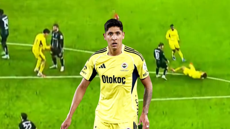 Edson Álvarez celebró GOLAZO de Marco Asensio en la cara de un rival y terminó en el pasto (VIDEO)