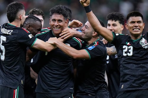 Misterio resuelto: ¿Por qué Luis Romo celebró con ese gesto su gol a Corea del Sur?
