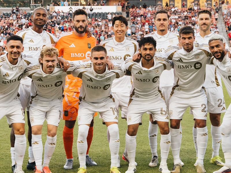 ¡Se quedan sin técnico! LAFC anuncia la salida de su entrenador a días de terminar el torneo