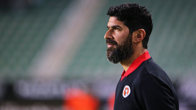 ¡Loco y sincero! Sebastián Abreu confirma ser DT de Xolos y el sueño de dirigir en Uruguay