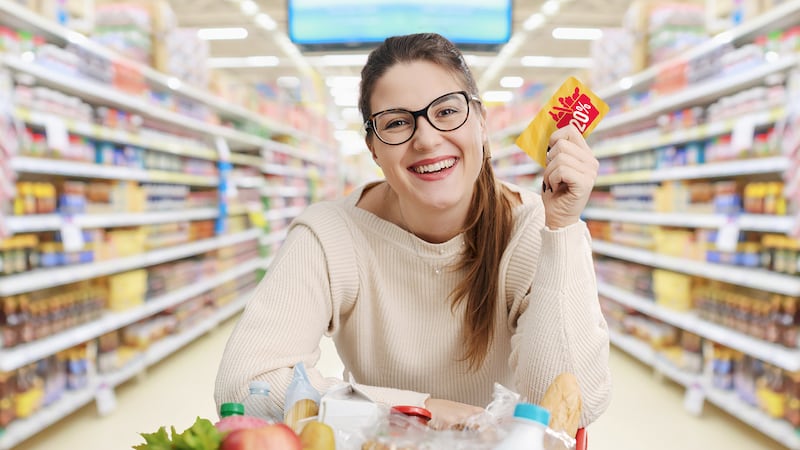 Entregarán 14 MIL 900 PESOS en vales de despensa a trabajadores en México; ¿a quiénes y por qué?