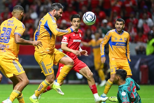¡Gignac dejó ir el gol en Toluca vs Tigres! Falló frente al arco en la Final de Concachampions