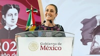 Sheinbaum confirma que invitará al Pato Merlín, la mascota del Mundial 2026, a la ‘Mañanera’