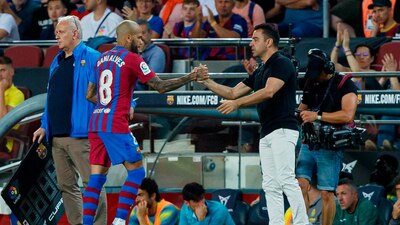 El DT de Barcelona dijo que cometió un error al no ser contundente en sus declaraciones contra Dani Alves.