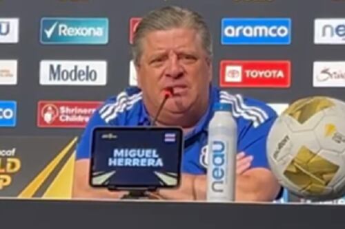 Miguel Herrera se solidariza con mexicanos y latinos por redadas en EE.UU.: ‘La manifestación debe ser en paz’