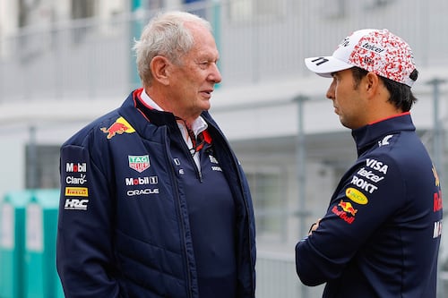 Helmut Marko dice que Checo Pérez es ‘muy caballeroso’ para ser campeón de F1: ‘Así no se gana’