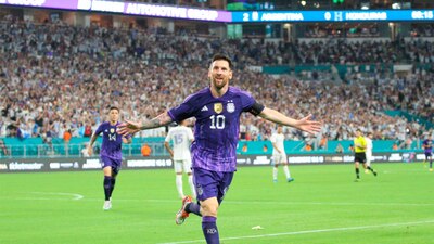 Messi anotó un doblete para el triunfo de la Albiceleste.