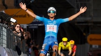 ¡Histórico! Isaac del Toro es el primer mexicano que gana la Tirreno Adriático (VIDEO)