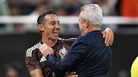 Guardado desea éxito a Javier Aguirre en el Valencia: ‘Tienes el culo pelado de estas situaciones’