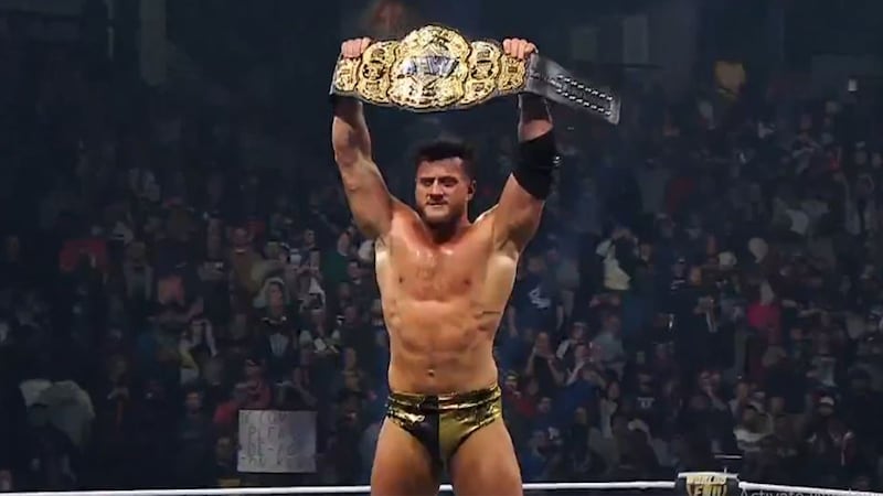 ¡MJF es nuevo campeón mundial de AEW! Destronó a Samoa Joe en AEW Worlds End (VIDEO)