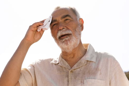 ¿Qué es un golpe de calor, cuáles son sus síntomas, tratamiento, cuánto dura y cómo evitarlo?
