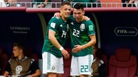 ‘Yo no tengo nada que decir en contra de él’; Chucky Lozano defiende al Chicharito