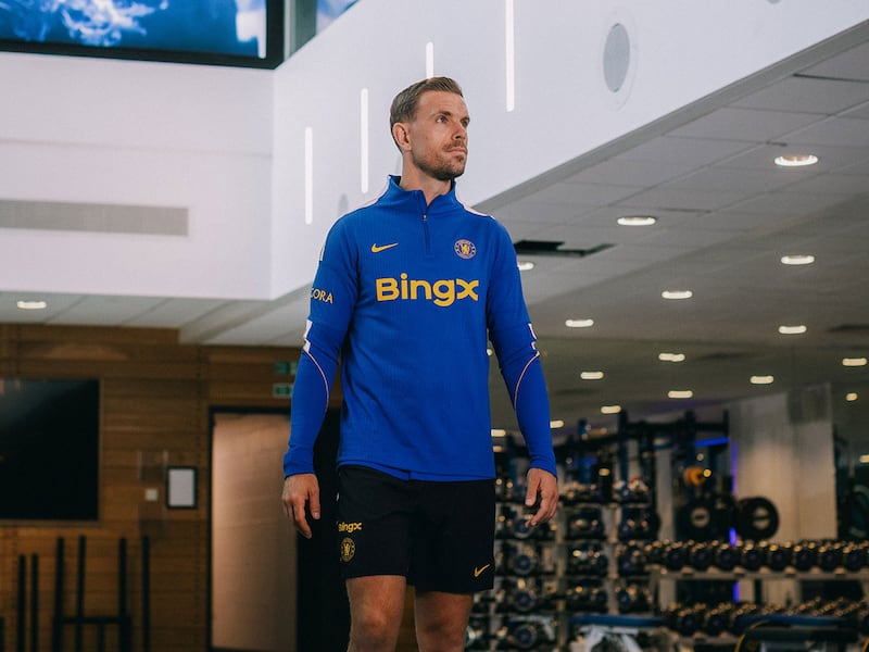 Chelsea ficha a Jordan Henderson, jugador de Inglaterra fracturado tras juego ante México