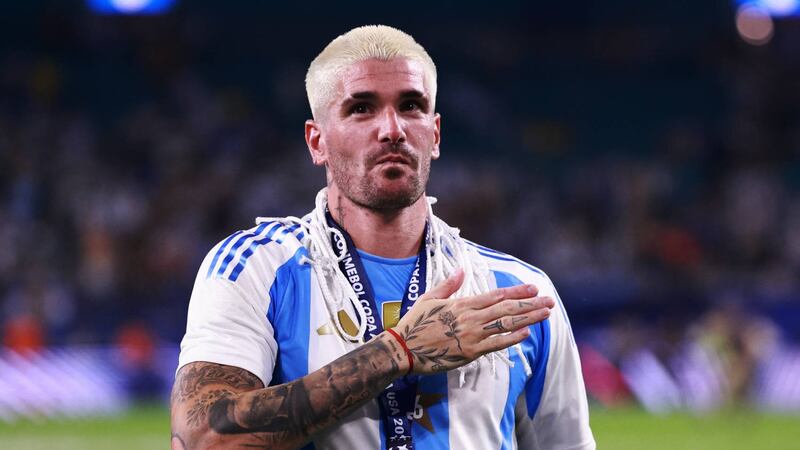 “Le cerré el OR*** a los que hablan desde la maldad”: De Paul también reveló cómo vivieron el llanto de Messi: “Es por él”