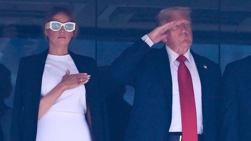 Abuchean a Donald Trump durante Himno de EE.UU. en las Finales NBA en Nueva York