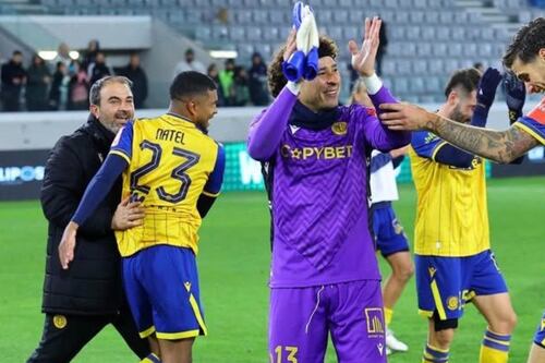 Guillermo Ochoa firmó otro ARCO EN CERO y AEL Limassol avanzó en la Copa de Chipre (VIDEO)