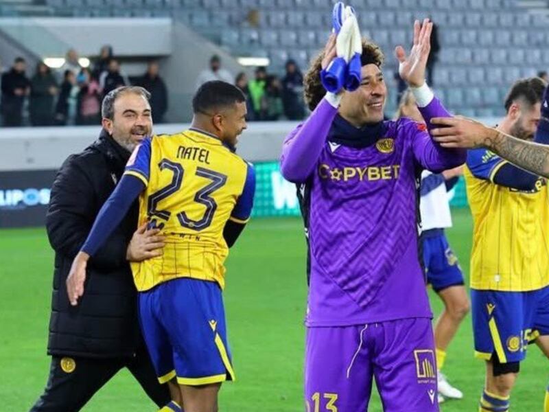 Guillermo Ochoa firmó otro ARCO EN CERO y AEL Limassol avanzó en la Copa de Chipre (VIDEO)
