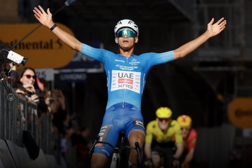 Isaac del Toro GANA con autoridad la sexta etapa ¡y PERFILA triunfo en la Tirreno-Adriático 2026!