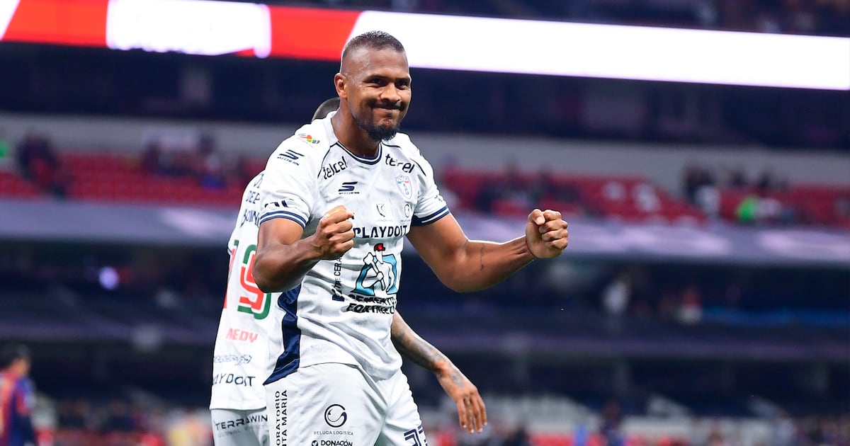 Salomón Rondón da un golpe de autoridad y se afianza en solitario como el máximo romperredes del Apertura 2026