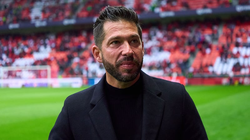 ¡Pachuca ya tiene entrenador! Los Tuzos repatrian a Benjamín Mora para el Apertura 2026