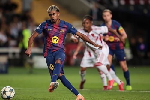 ‘Siempre protegeré a Lamine’; DT del Barcelona respalda a Yamal tras polémica en el Clásico