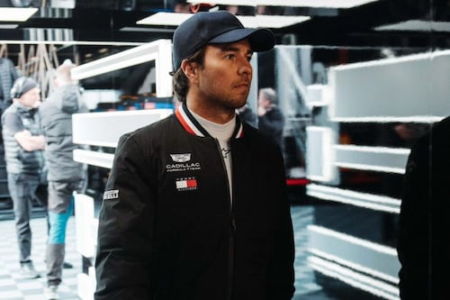 Checo Pérez analiza su estreno con Cadillac: ‘Tuvimos demasiados problemas en pista’