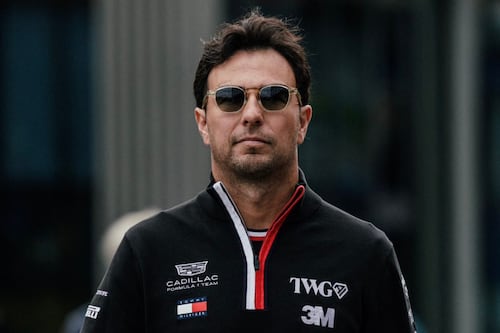‘Es frustrante que haya pasado tan seguido’; Checo Pérez sobre los problemas con su Cadillac