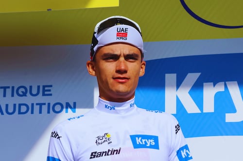 ¡Y TERCERO general tras la etapa 16! Isaac del Toro sigue COMO EL MEJOR joven del Tour de Francia