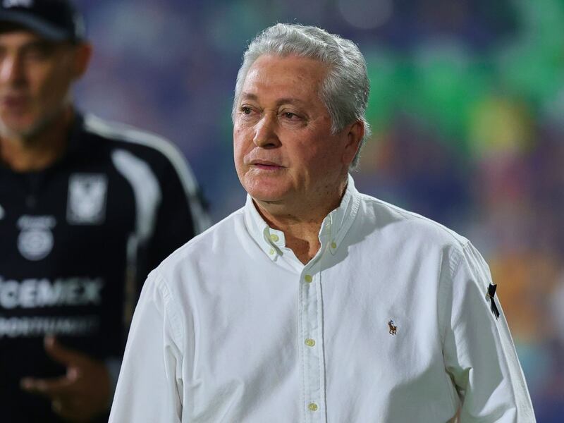 Vucetich reconoce que a Tigres le está costando fichar un delantero: ‘No podemos fallar’