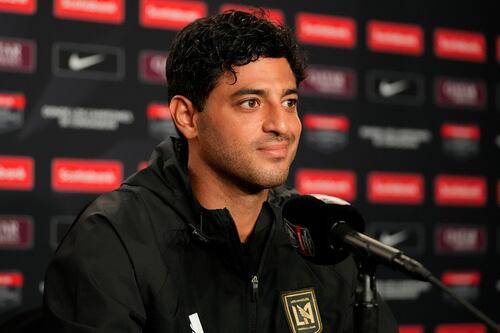 ‘Veo cerca el final de mi carrera’; Carlos Vela se ve con poco camino por delante