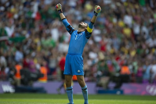 Chuy Corona reflexionó tras cabezazo a preparador del Morelia y eso le permitió ganar oro olímpico