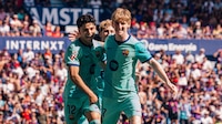 ¡El líder Barcelona cumplió! Sufrió, pero mantiene paso perfecto en LaLiga tras vencer a Levante