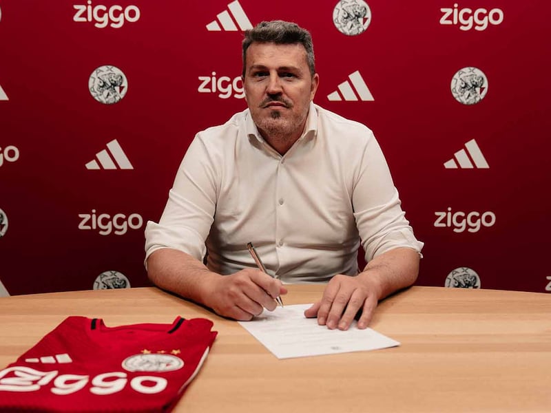 Chivas lo despidió tras 12 partidos; ahora, Oscar García Junyent será DT en el Ajax Sub-23