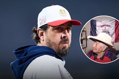 Amaury Vergara se ofrece a ayudar a Don Juan, quien casi pierde todo en un incendio