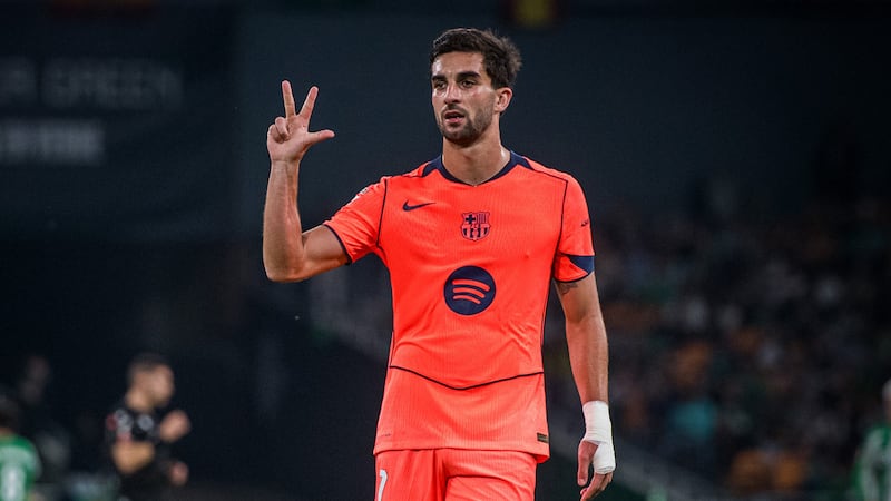 Barcelona aplastó al Betis y mantiene su ventaja sobre Real Madrid en LaLiga